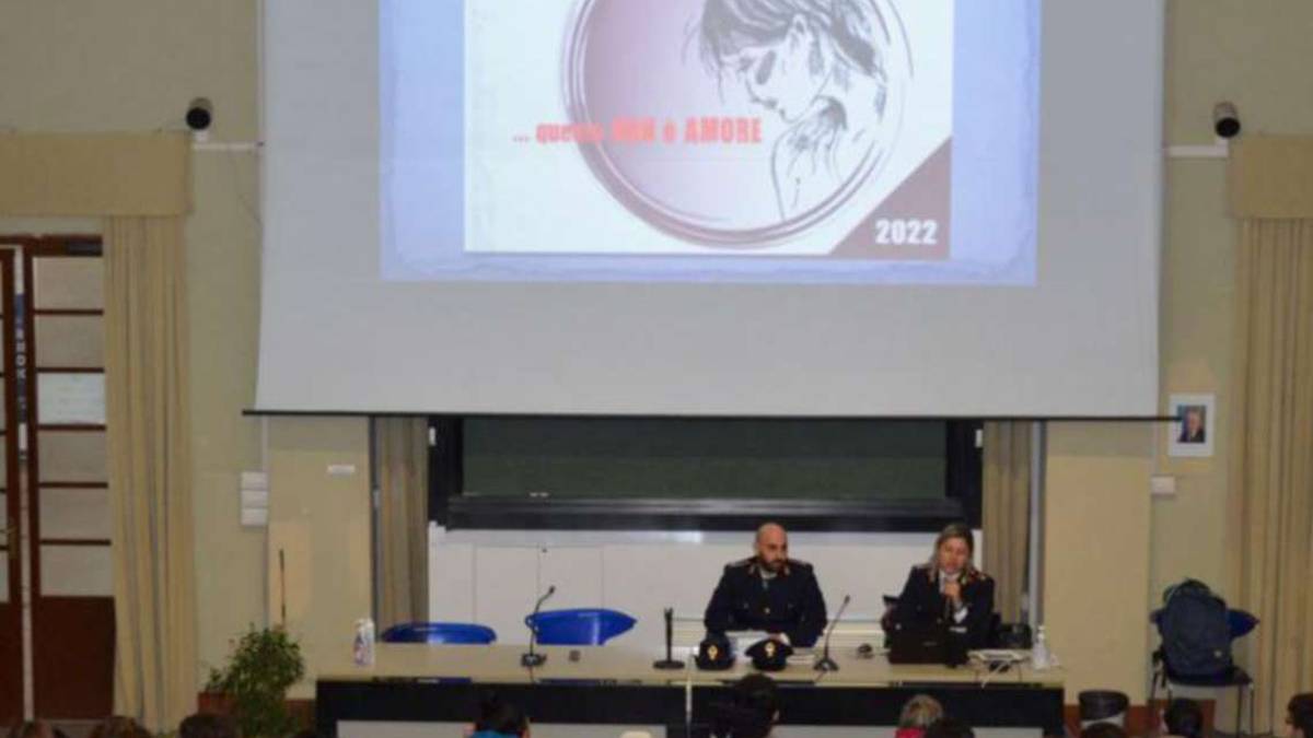 Forlì. Uomini violenti, programma gratuito di psicoterapia