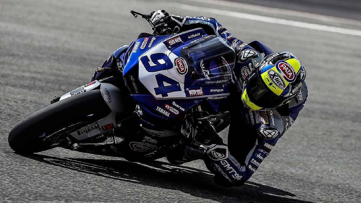 Superbike, da oggi Rinaldi fa sul serio nei test di Barcellona