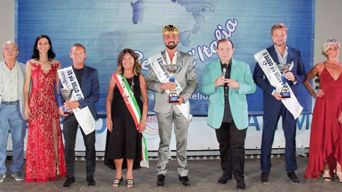 Il babbo più bello d'Italia? E' un 33enne militare di Forlì