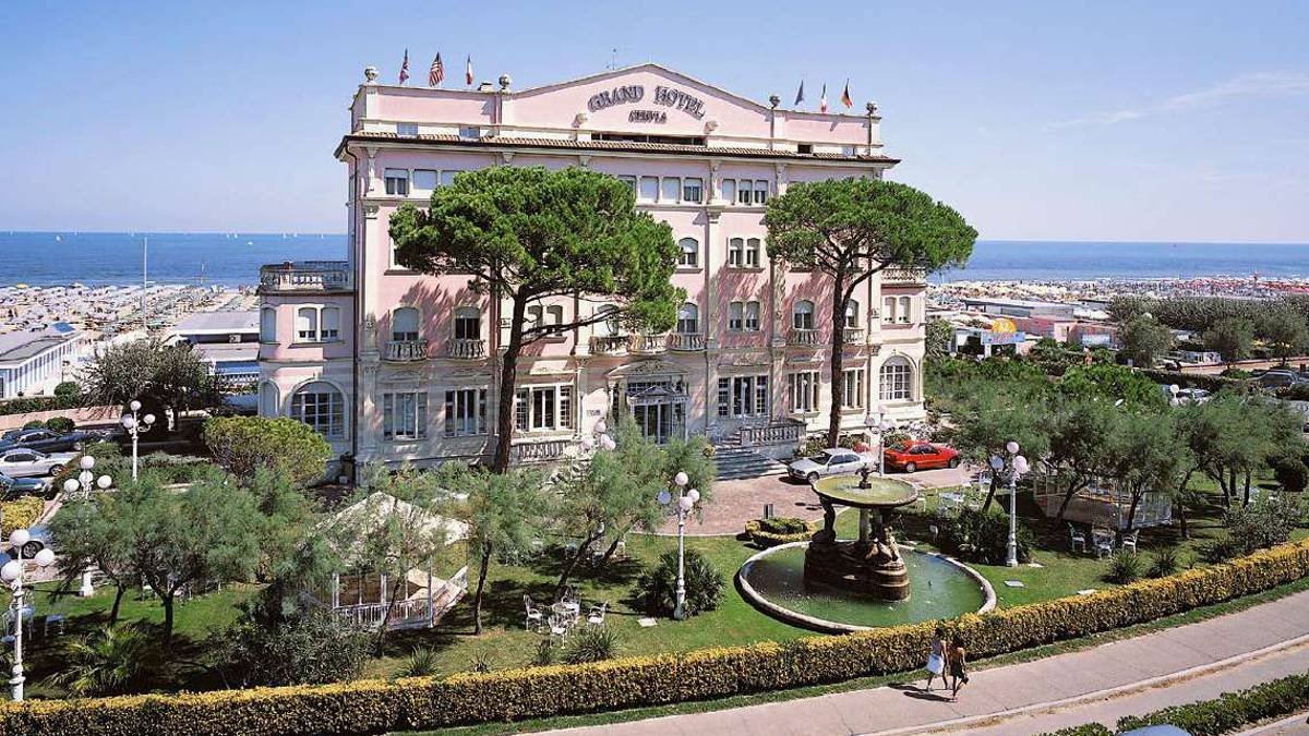 Cervia, a Pasqua parte la stagione di eventi del Grand Hotel