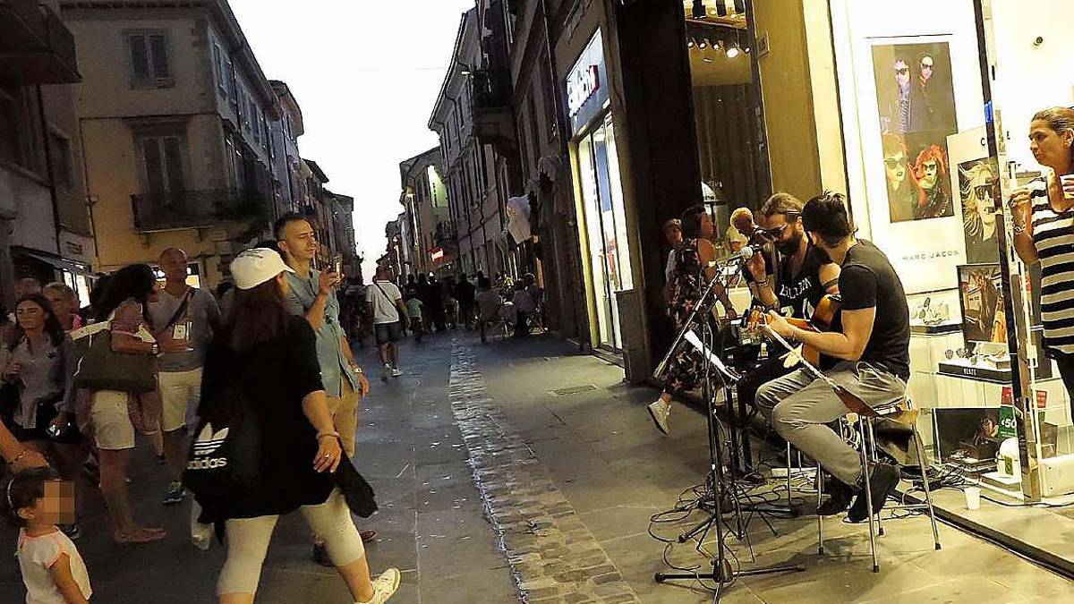 Rimini Shopping night: il centro torna a vivere da domani