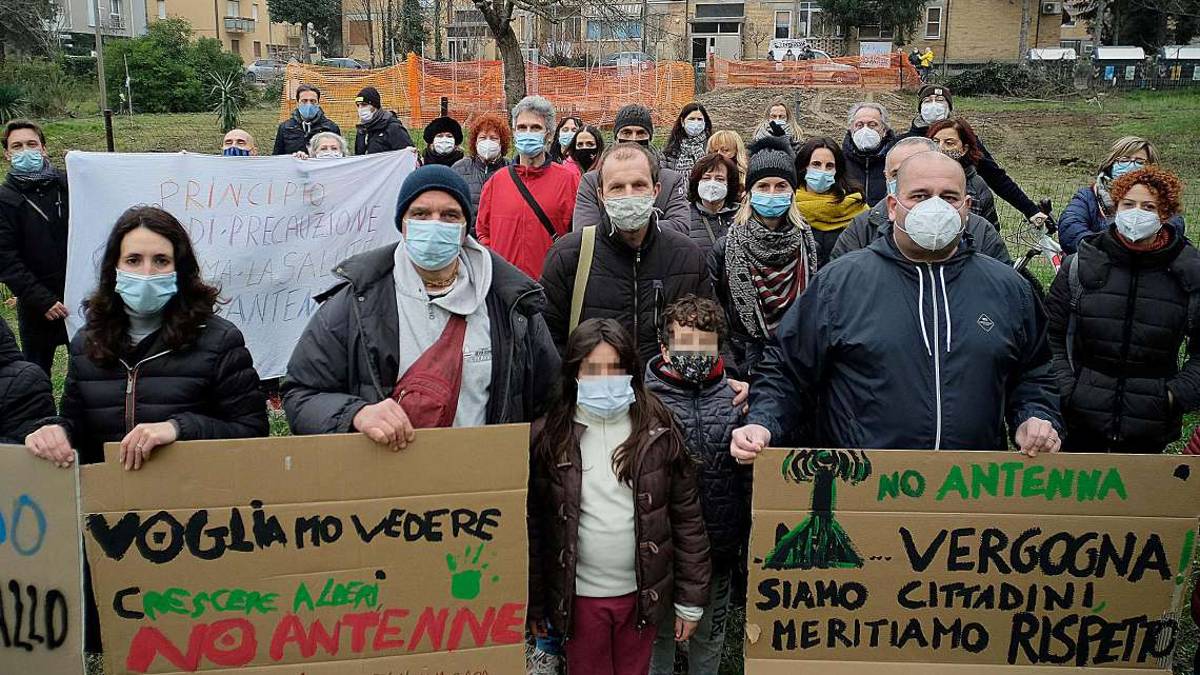 Troppe antenne, regolamento del Comune di Rimini