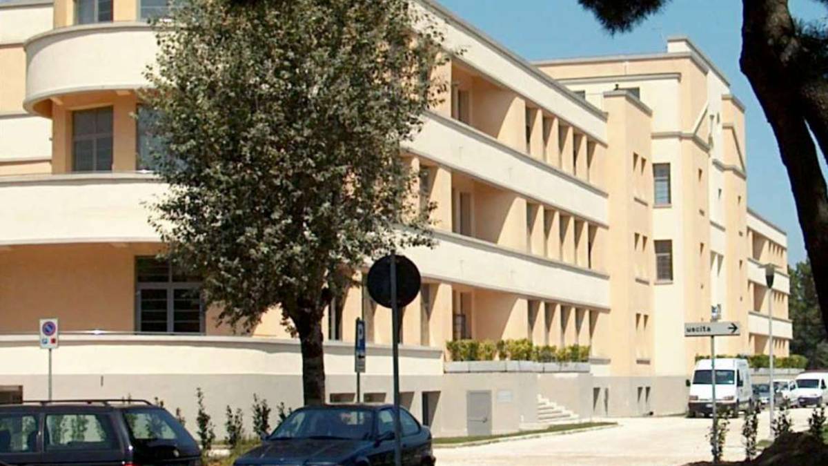 Ravenna, diffida del Comune a Villa Marina: Contratti irregolari