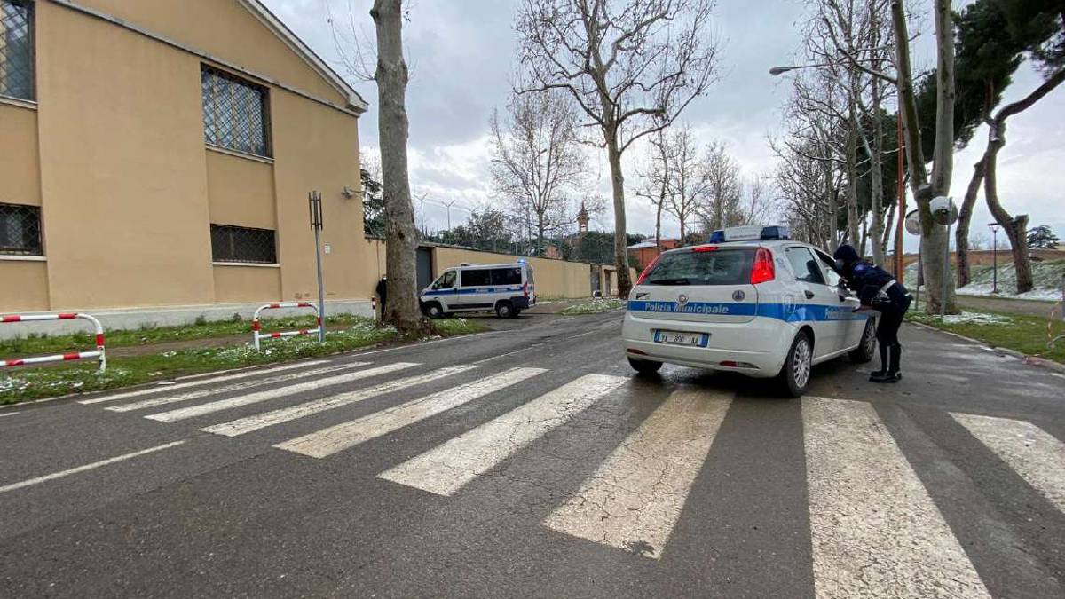 Cesena, investe un pedone e scappa: pirata identificato