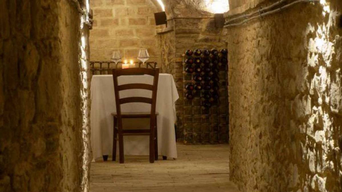 I titolari del Peledo puntano Montefiore: aprono enoteca e relais