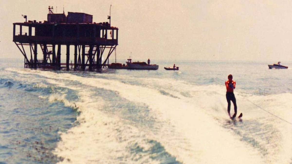 La vera storia dell'Isola delle Rose: se ne parla stasera a Gatteo