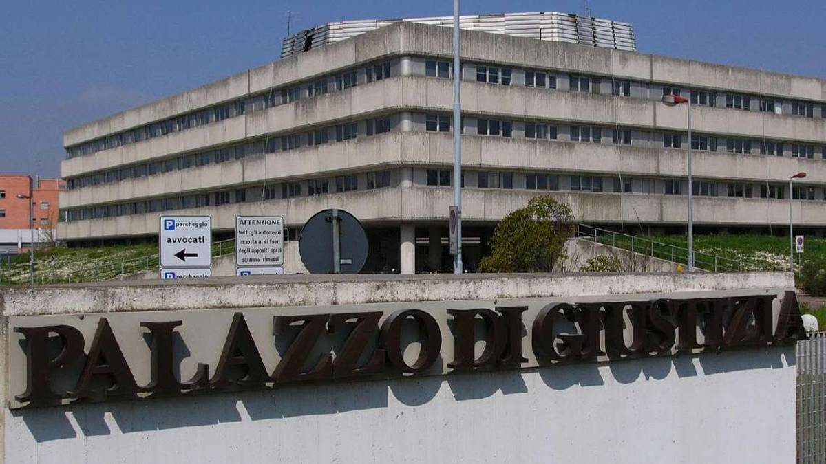Anziana morta 10 giorni dopo il ricovero a Lugo: indagato il figlio