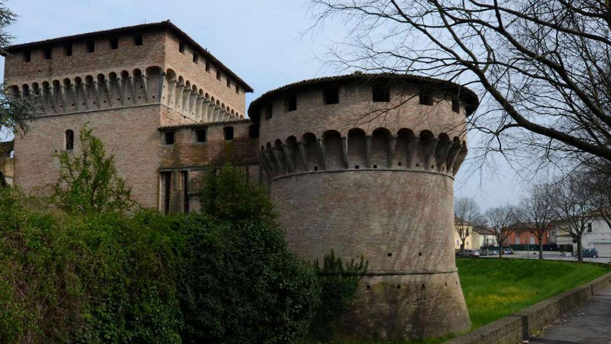 Forlì. Nuovi giardini e una ciclabile nella Rocca