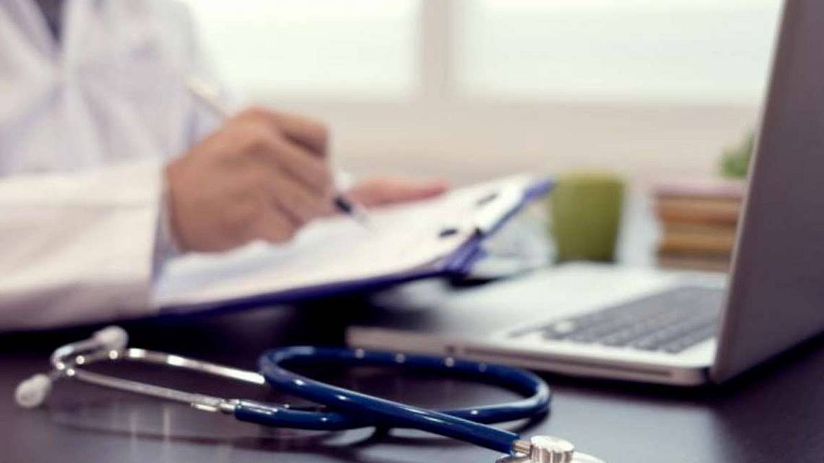 Molestie sessuali su pazienti. Medico assolto: Era stressato