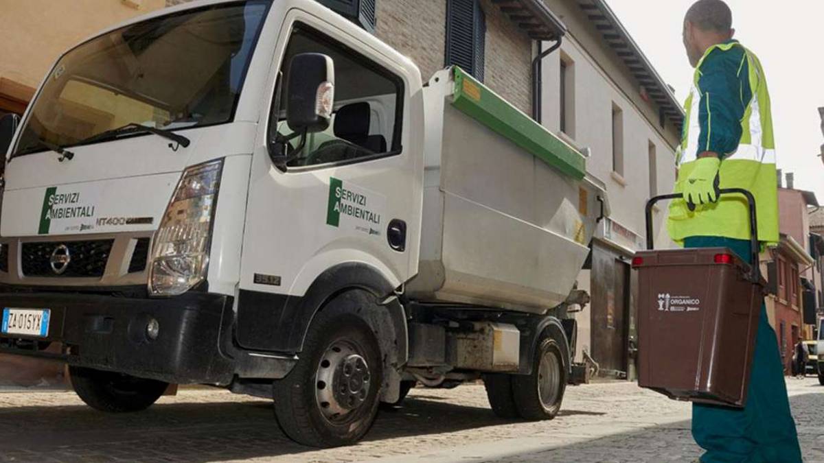 Ravenna, raddoppiate le segnalazioni di rifiuti abbandonanti