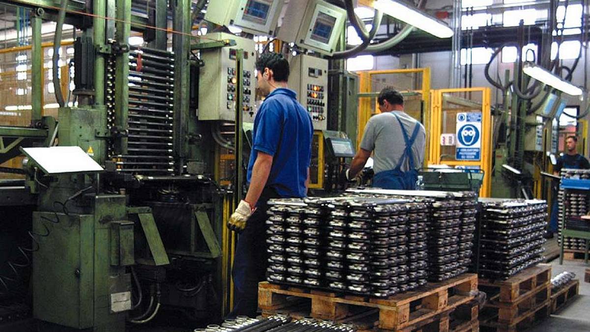 Forlì, in tre mesi 4 milioni di ore di Cig