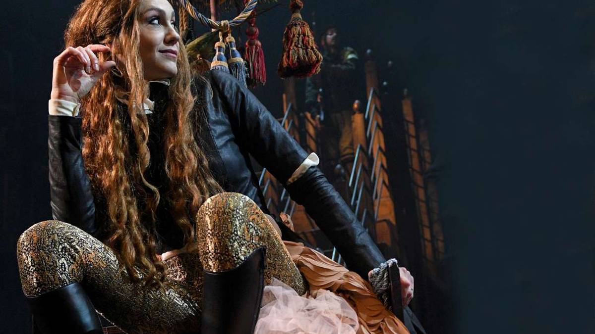 L'attrice romagnola Linda Gennari con Glauco Mauri nel Re Lear