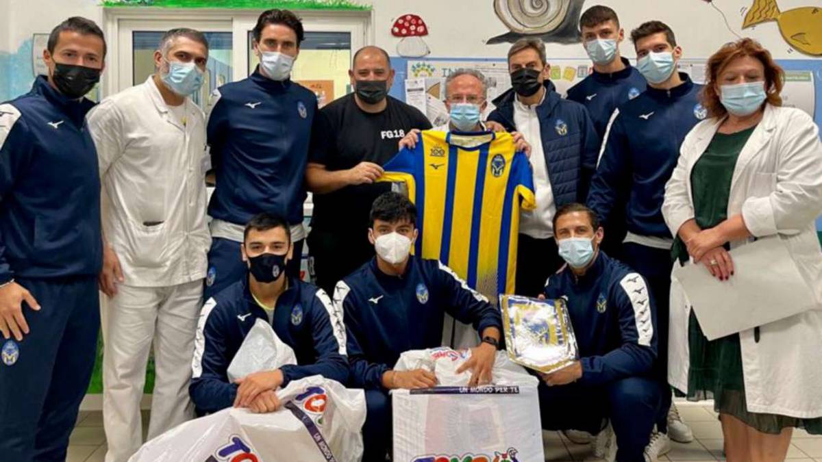 Ricordate i Campioni del Cervia? Ora fanno beneficenza