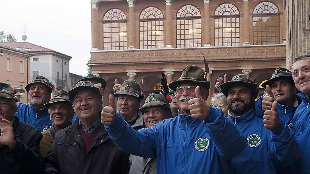 Rimini. Adunata alpini: previsto un indotto di trenta milioni