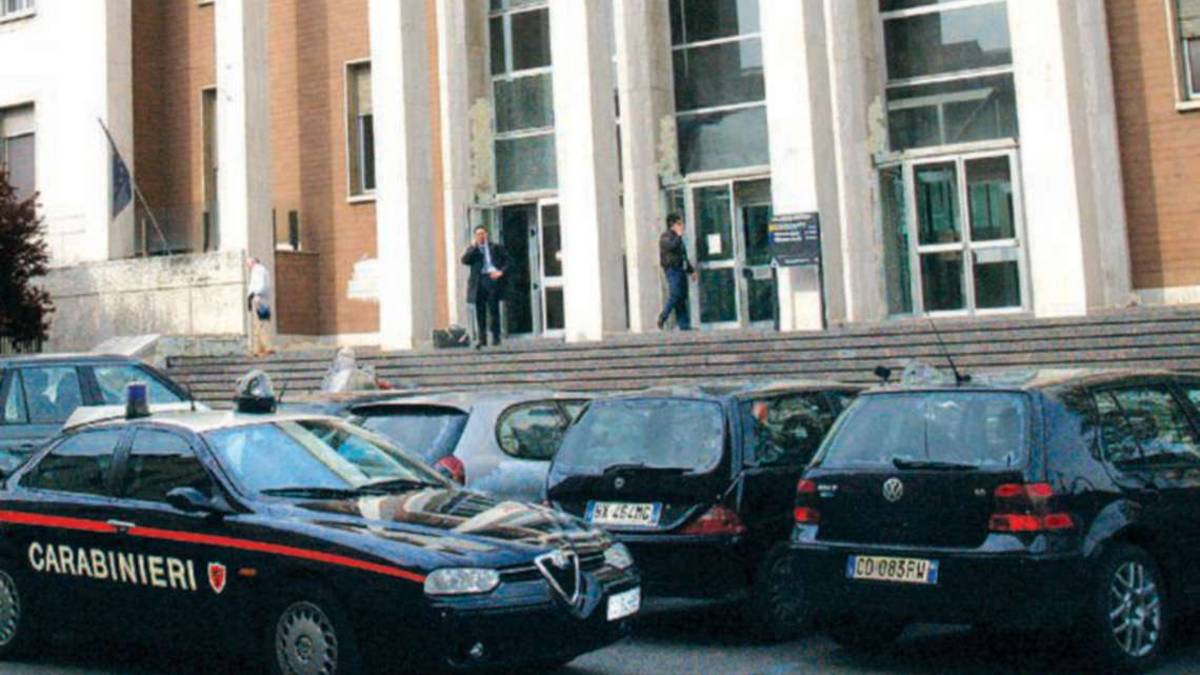 Ricatto omosessuale in Valle Rubicone, 25enne condanato a 3 anni e 5 mesi: Se non paghi dico tutto a tua moglie