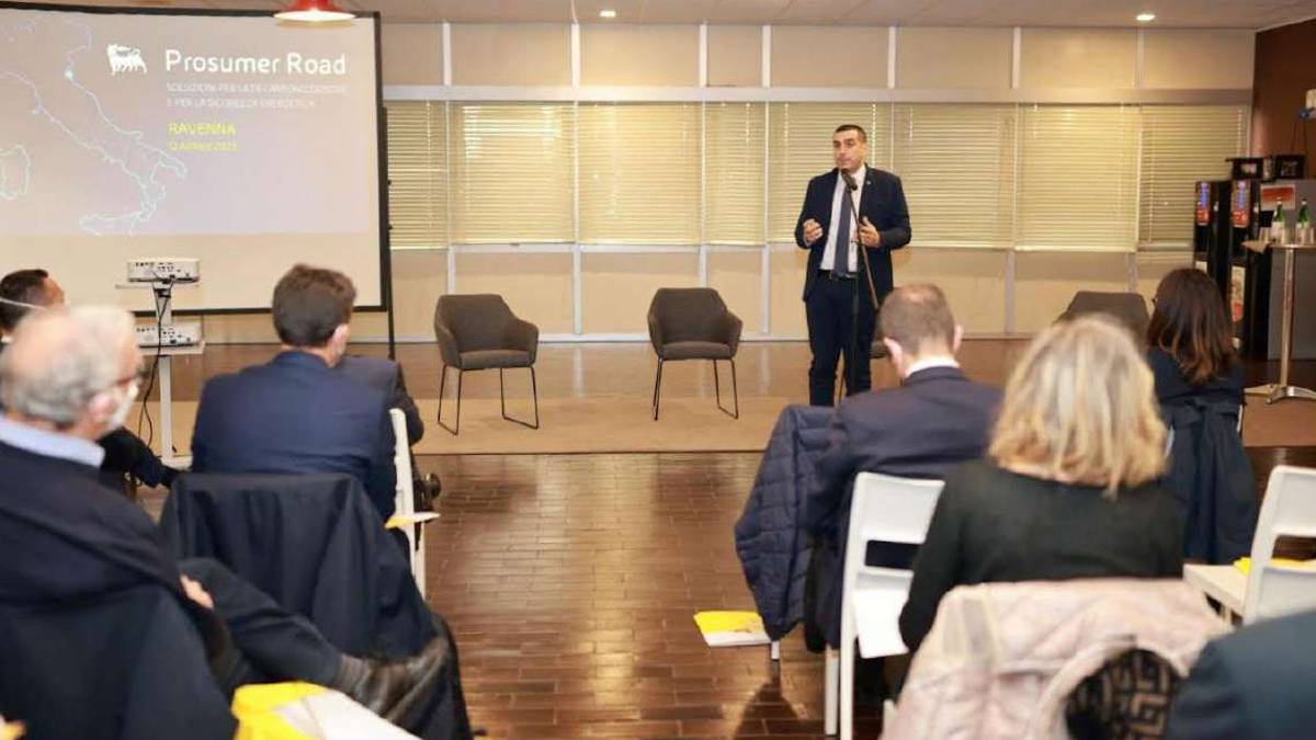 Caro energia, Ravenna si candida per un rigassificatore