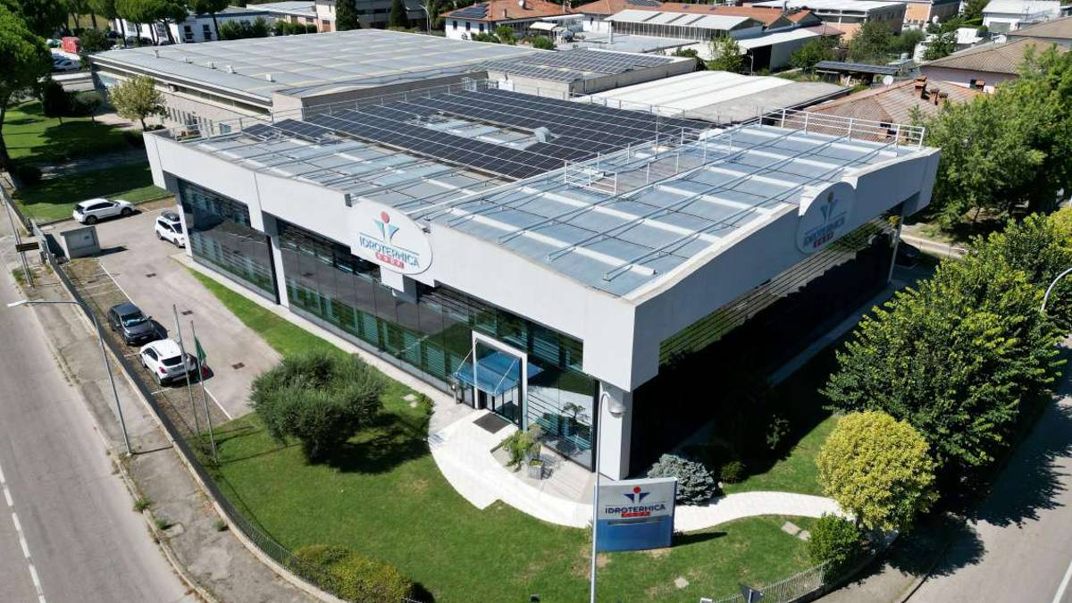 Forlì, comunità energetiche, la sfida di Idrotermica: I ricavi dall'energia del pannello solare ai soci della nuova coop