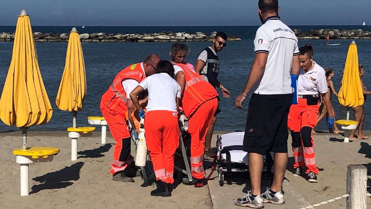San Mauro Mare, turista tedesco muore per un malore