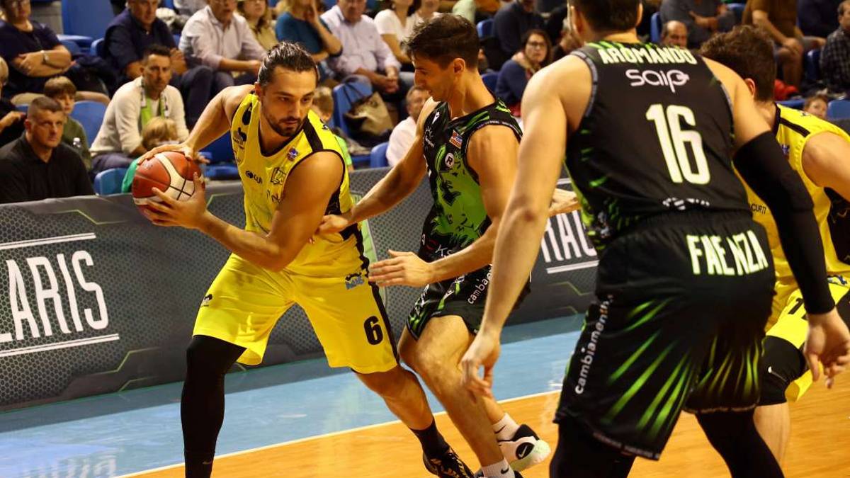 Basket B, Tommasini ago della bilancia della Virtus