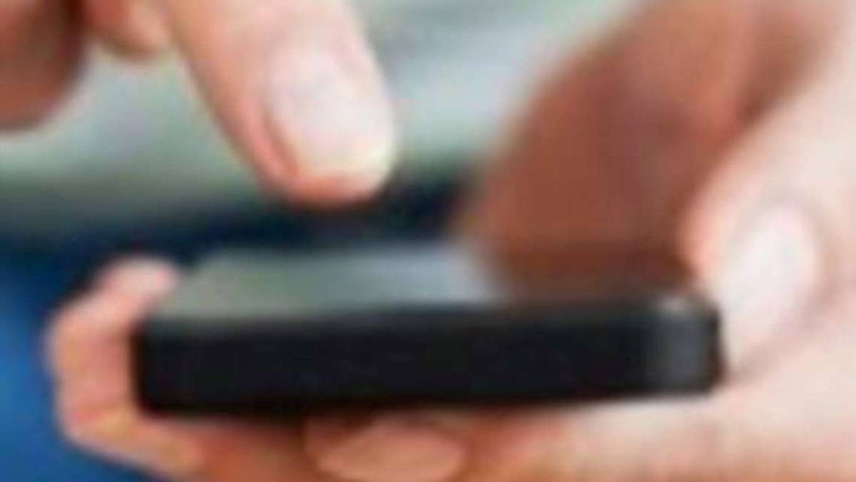Troppo tempo davanti agli schermi: aumentano i casi di strabismo
