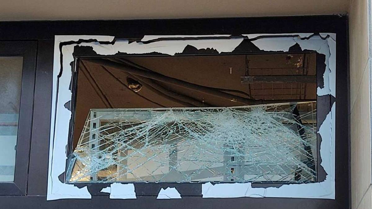Cesena: ladri di notte saccheggiano il negozio