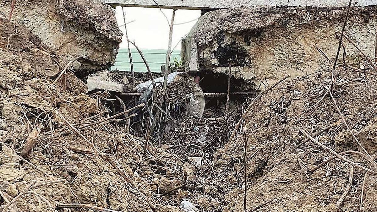 Cesena, giungla Case Frini: lavori Anas lasciati a metà e col buco