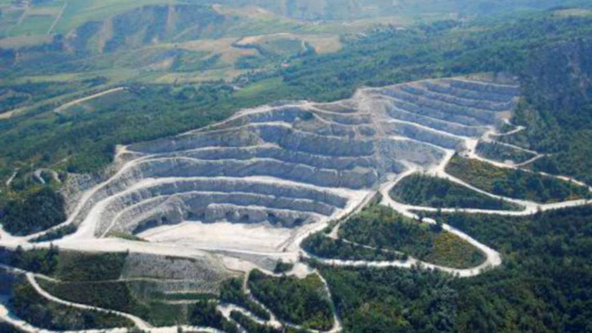 Cave Ravenna, scavato il 40% del materiale. Dubbi su Vena del gesso