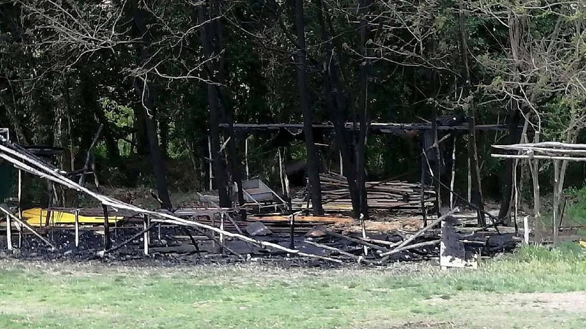 Rogo all'Arena delle balle di paglia di Cotignola, denunciato 16enne