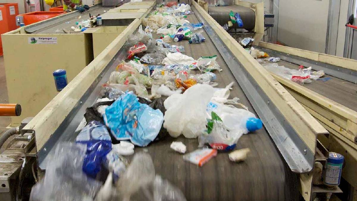 Rimini, la raccolta differenziata vale un'economia circolare da 3,7 miliardi all'anno