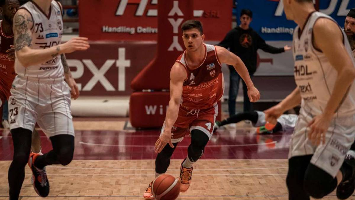 Basket A2: RivieraBanca, sfida chiave con San Severo