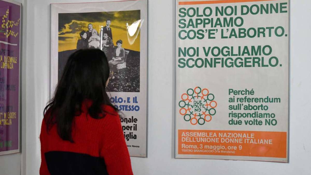 Trent'anni di femminismo nei manifesti Udi