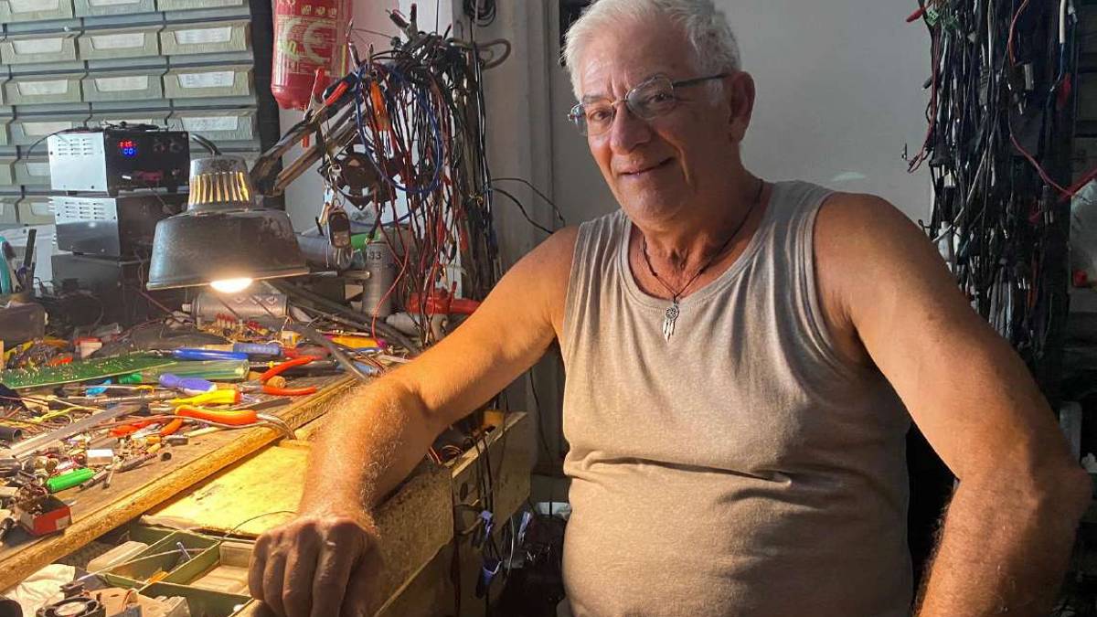 La burocrazia ha vinto: a Cesena chiude lo storico elettricista