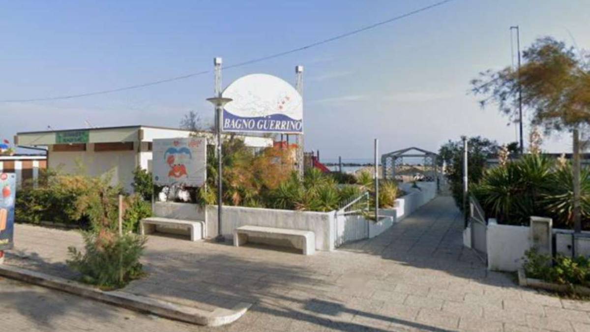 San Mauro Mare, paura per una disabile scomparsa in spiaggia