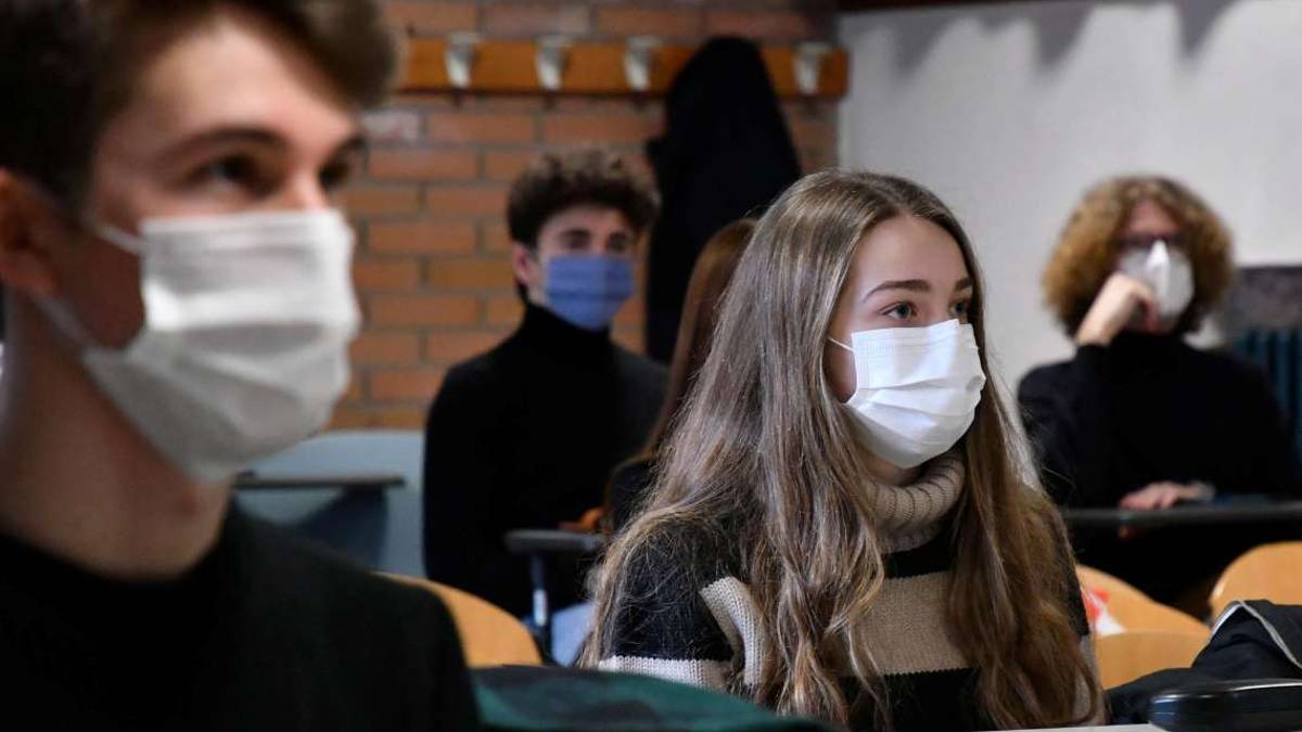 Contraddizioni su Dad e tamponi: da Cesena un ricorso al Tar