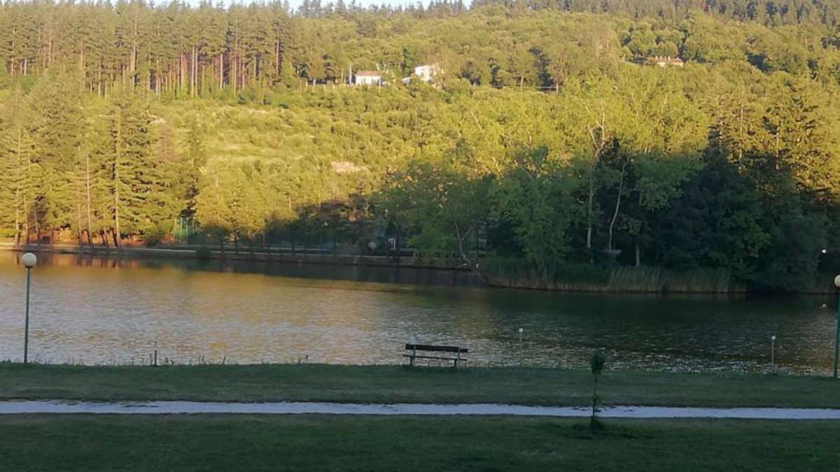 Battaglia in consiglio per la proprietà del lago di Acquapartita