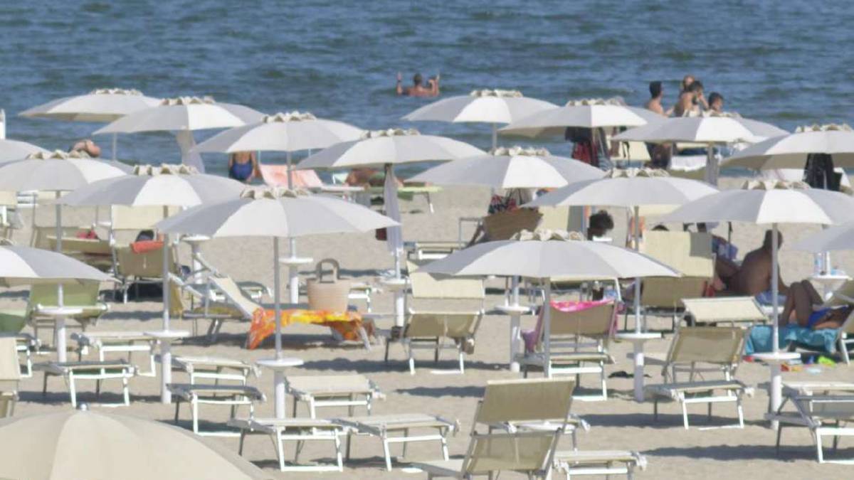 Ravenna, troppo lenti ad attraversare. Finse di investire turisti anziani, 50enne a processo