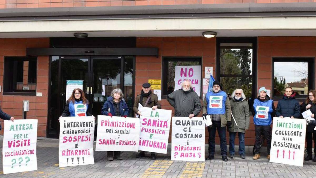 Imola, ex 5 stelle ora con Italexit incalzano l'Ausl