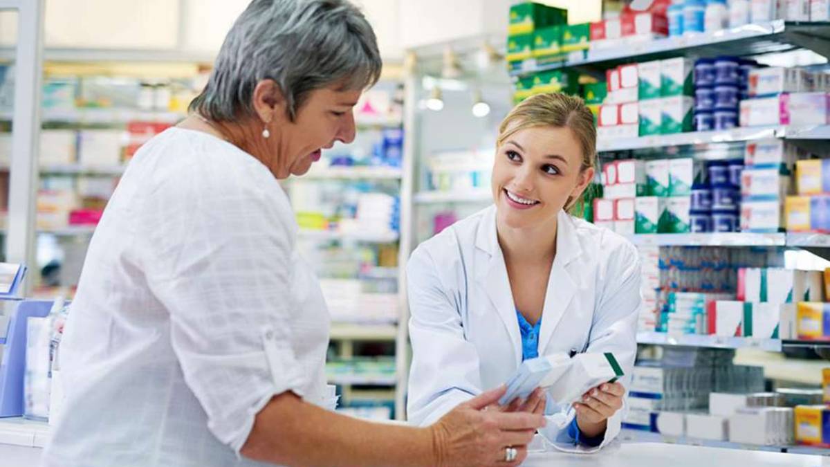 Prima il dottor Google, poi si chiede al medico o al farmacista