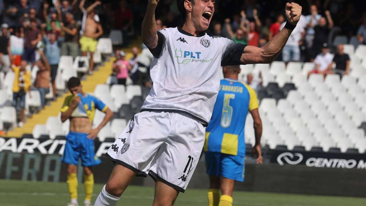 Calcio C, Cesena: l'Olbia nel destino dei gemelli Shpendi
