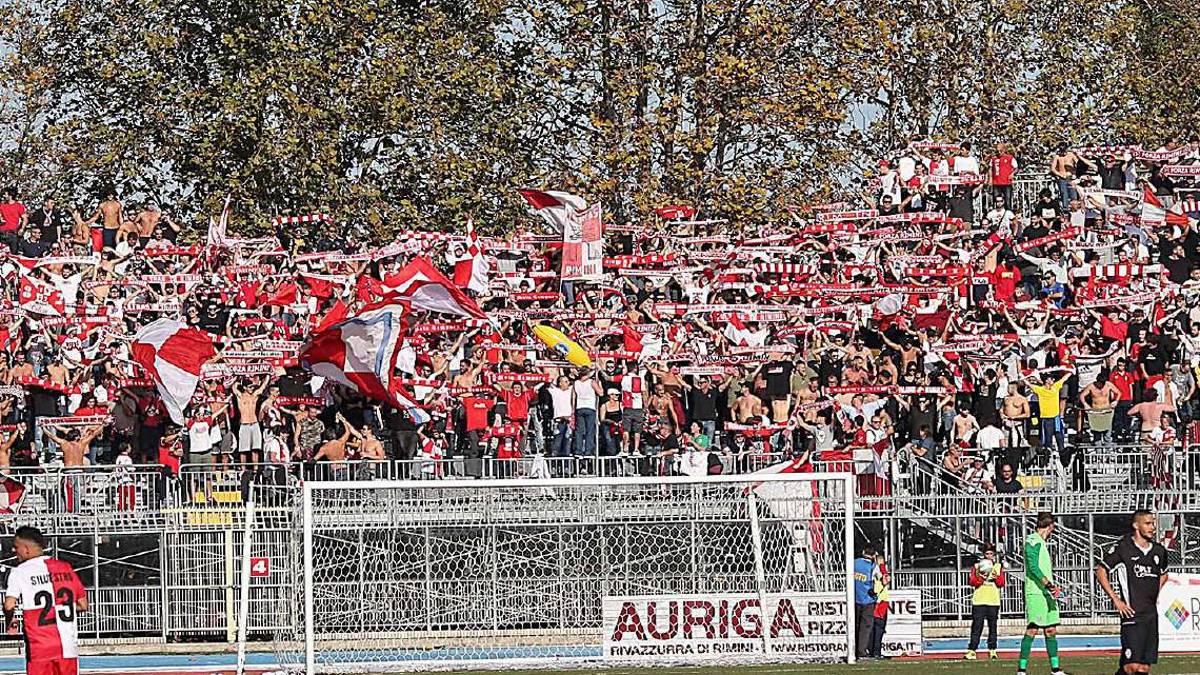 Calcio C, biglietti per Rimini-Cesena: palla al Gos