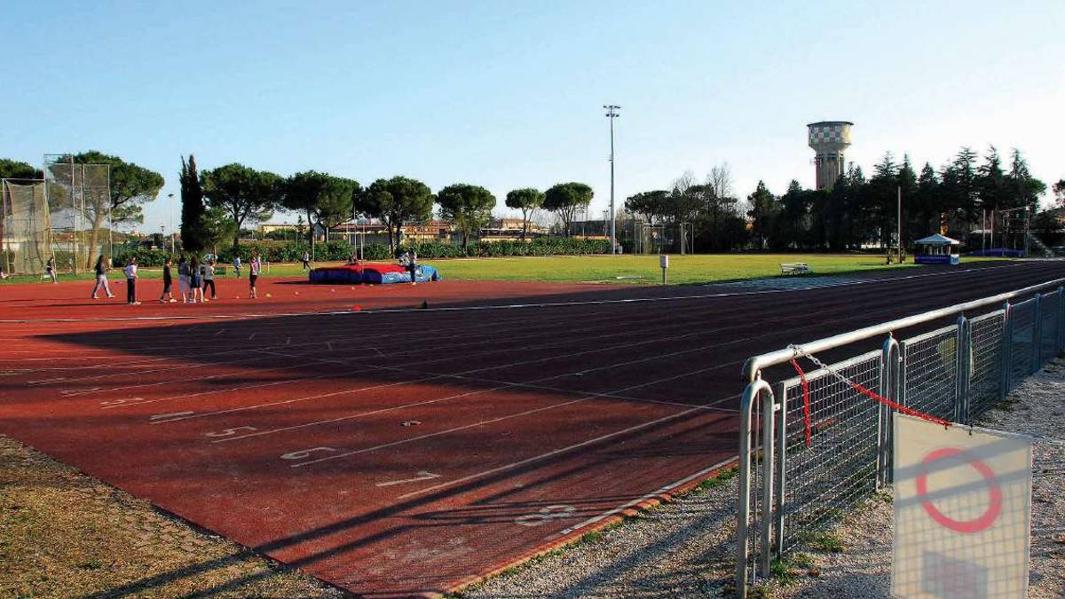 Forlì. Costretti ad allenarci al buio, diffida della Libertas Atletica