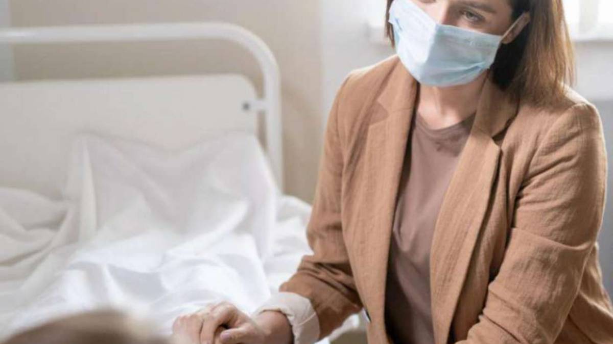 Mascherine prorogate fino al 30 aprile in ospedali e case di riposo