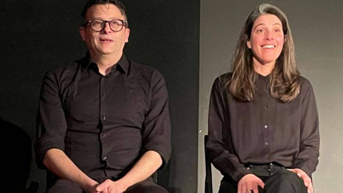 Il Gruppo Theatro al Comandini di Cesena con Sedie