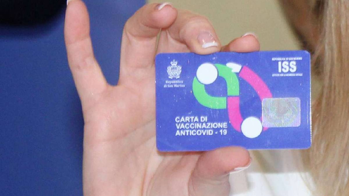 Qui non mangiate, un autogrill bolognese respinge i sammarinesi nonostante il Green Pass