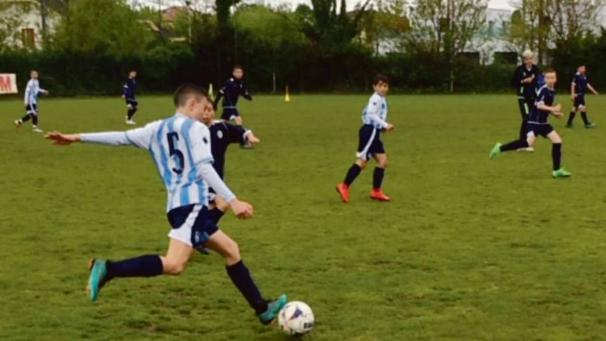 Bellaria, il gol più bello: scuola calcio gratis per bimbi ucraini