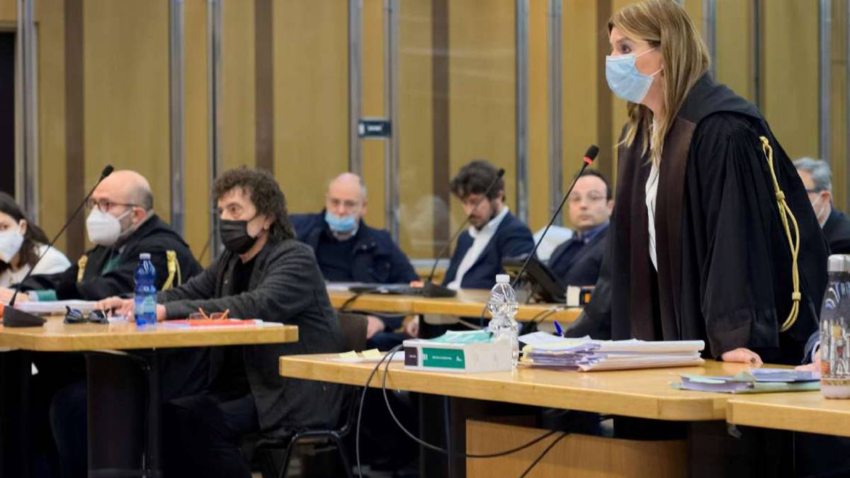 Ravenna, Minguzzi, colpo di scena alla perizia fonica: La voce non è dell'imputato