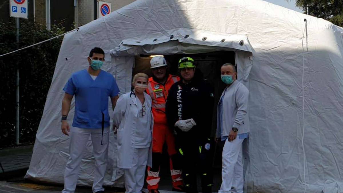 Contagi alla Compagnoni di Lugo, genitori contro Ausl e scuola