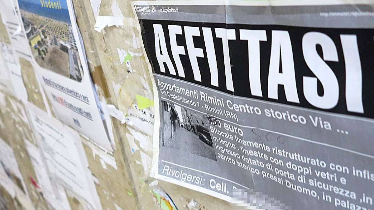 Lavoro ma in 9 mesi non ho trovato una casa in affitto a Rimini: l'odissea di una donna albanese