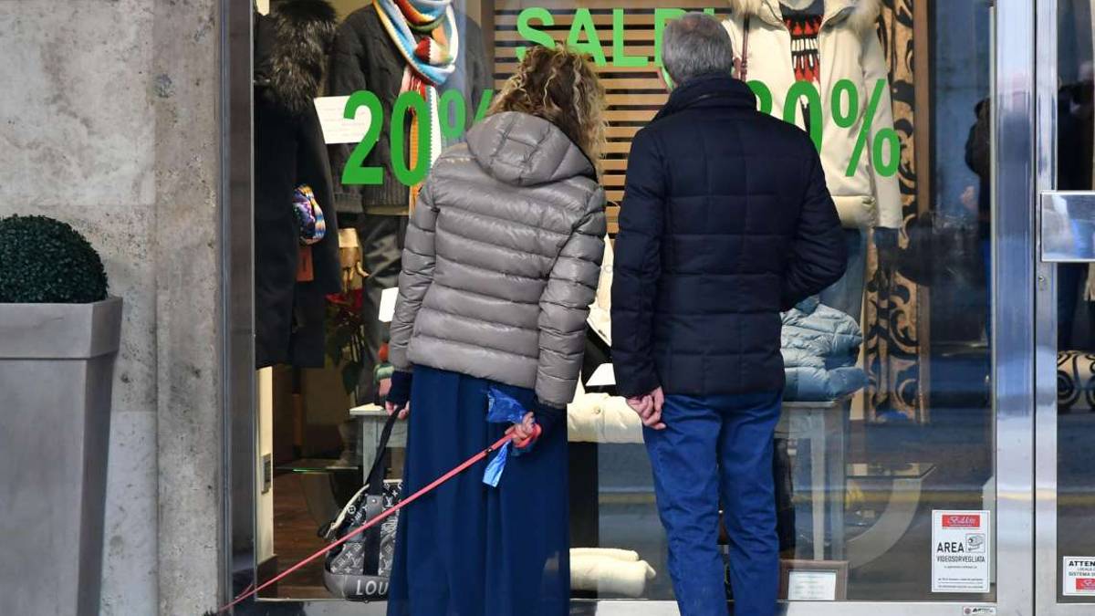 Forlì. Saldi invernali, i forlivesi spenderanno 150 euro a testa