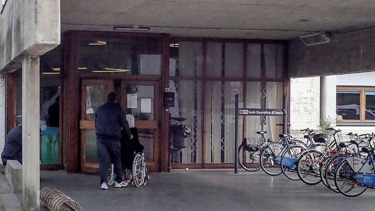 Imola, minori stranieri abbandonati: sono solo 6 quelli in carico